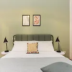 The Best Rent - Modern Two-Bedroom Apartment In Porta Romana